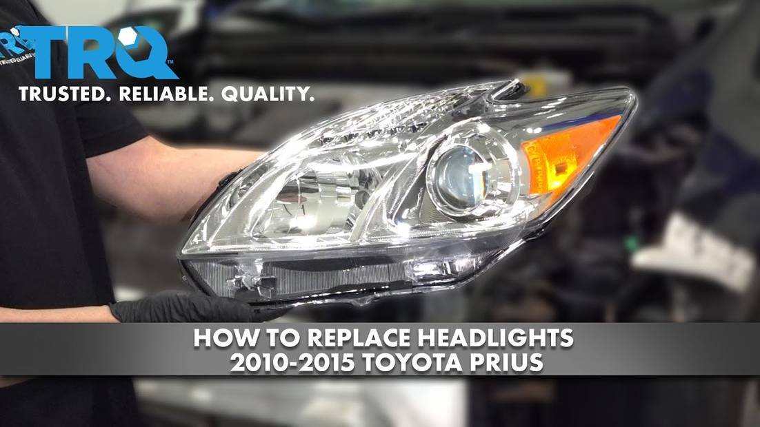 toyota prius headlight replacement